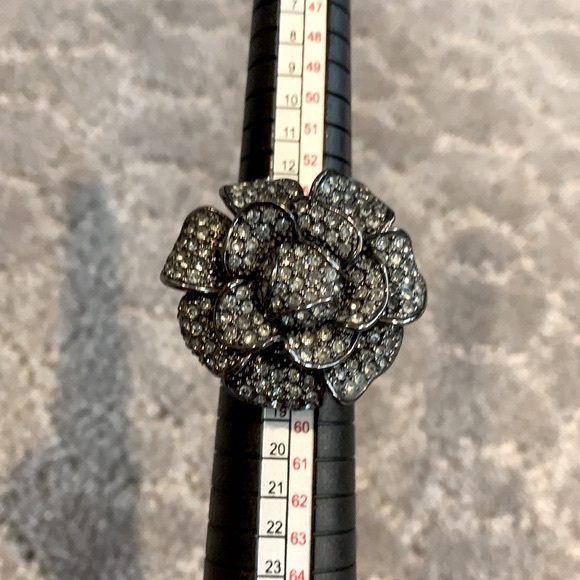 Crystal Rhodium Flower Ring - Picture 2 of 7